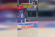 开云APP-包含上海男篮主教练调整战术，积极备战下一场比赛的词条