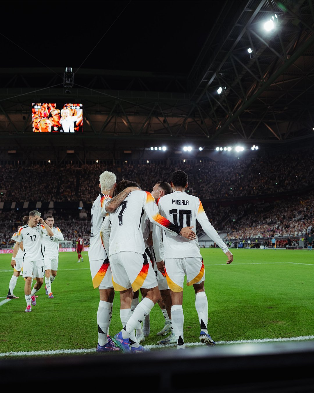 德国队完胜奥地利队,奥恰洛夫关键制胜的简单介绍 德国队完胜奥地利队,奥恰洛夫关键制胜的简单介绍