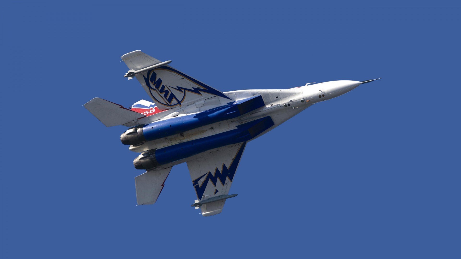 世界排名争夺战之夜，字母哥拔剑出鞘，一记重扣定乾坤