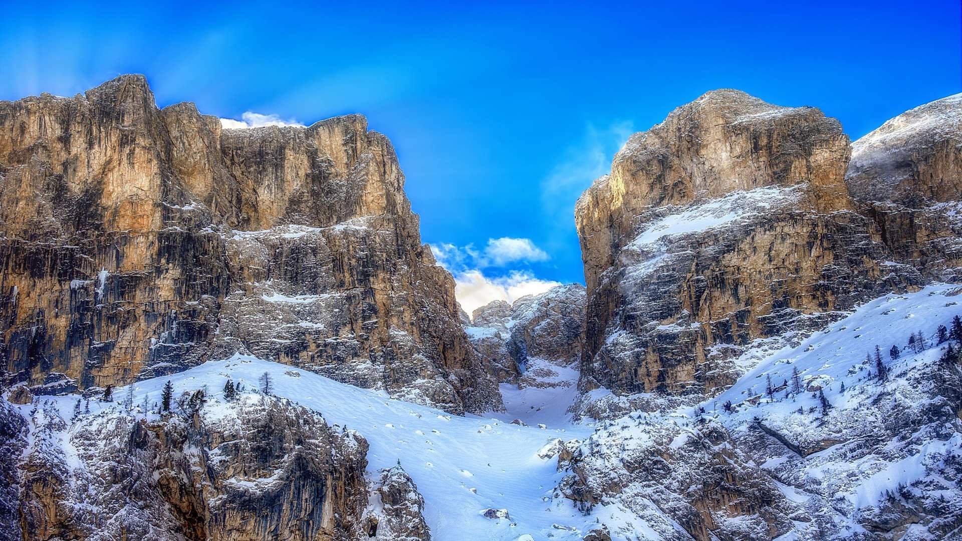 绿茵场上的地缘博弈，当足球成为隐喻世界的沙盘
