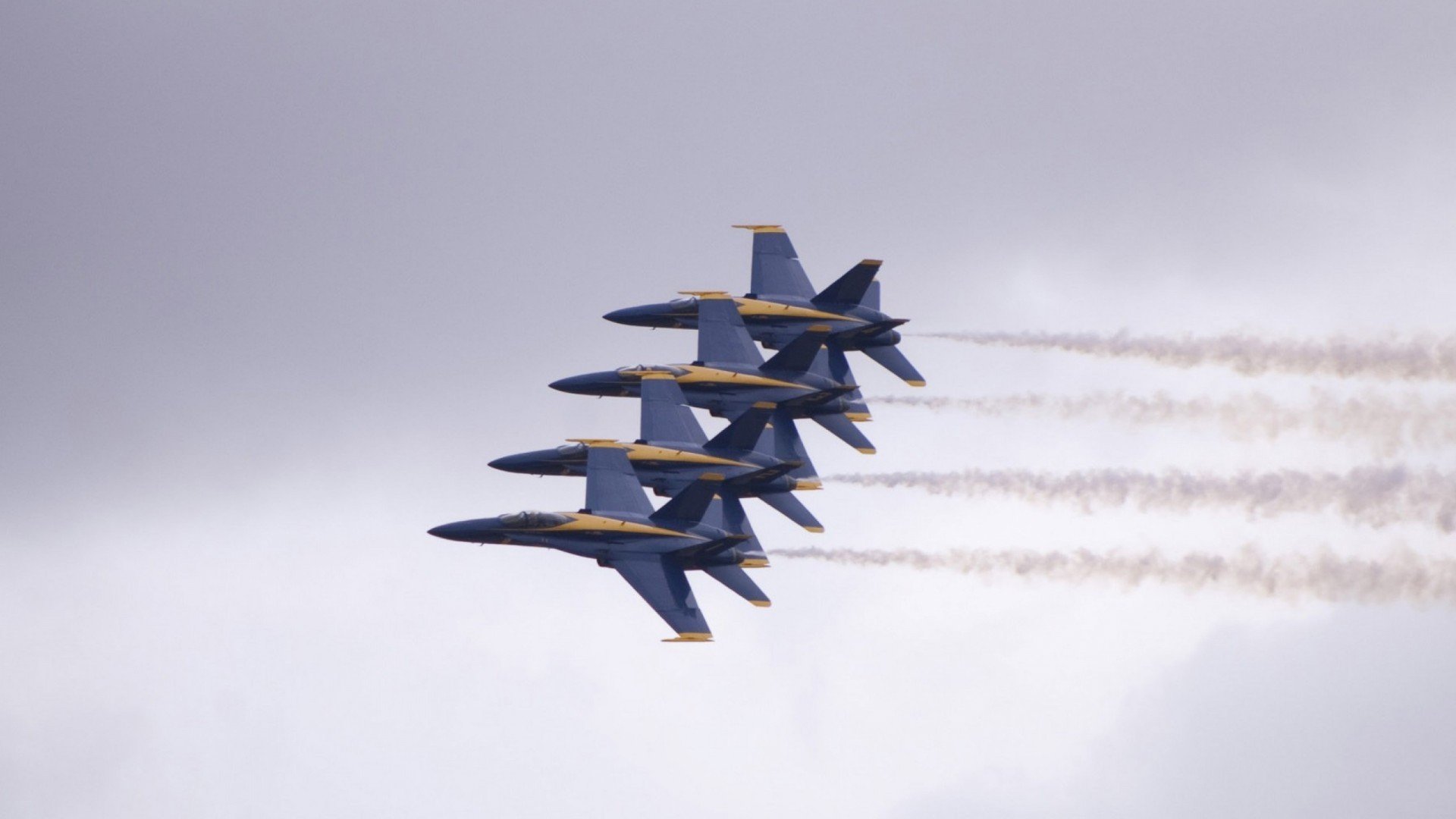 破碎王座与新生王冠,当火箭击穿王朝,塔图姆式的领袖于绿茵场加冕