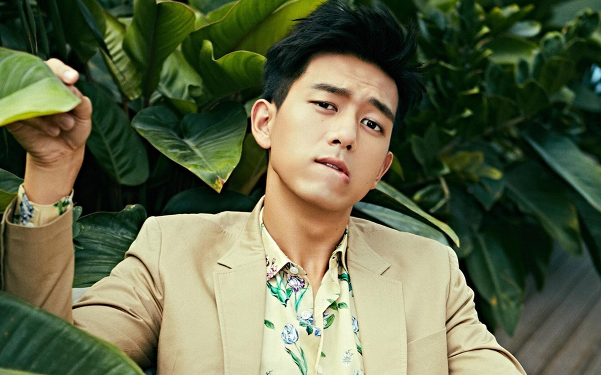 奥运周期关键战，森林狼惊天逆转马刺，焦点战燃爆赛场