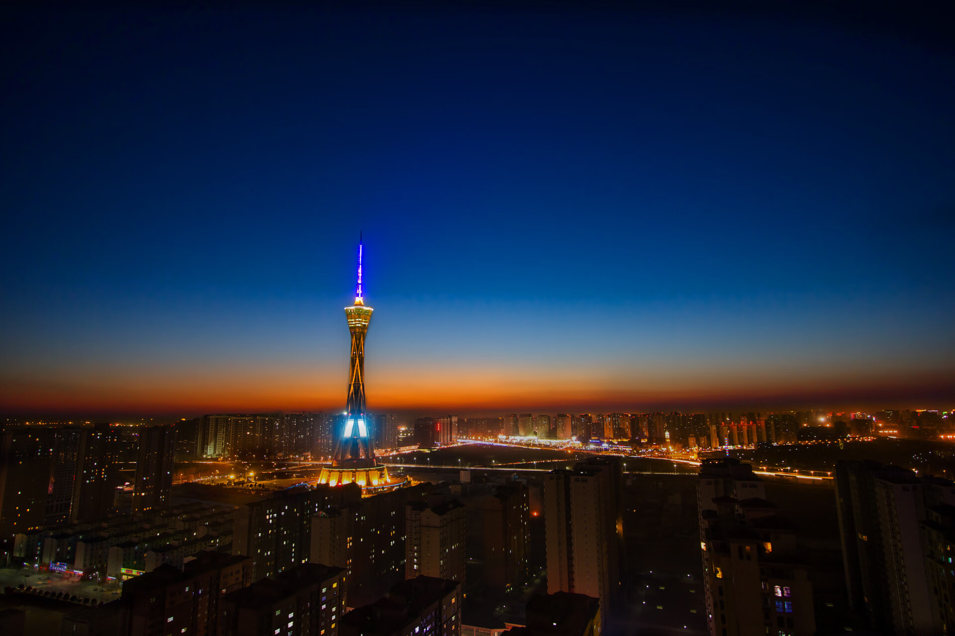 跨联盟风云，拉梅洛攻防转换核心独木难支，辽宁队横扫黄蜂展亚洲雄风