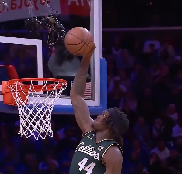 F1新赛季揭幕战焦点战，辽宁队绝杀76人