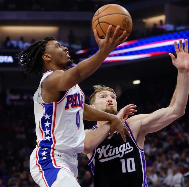 深圳队翻盘76人，福克斯带队取胜